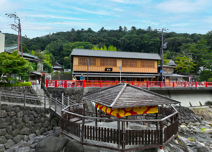 温泉街の象徴